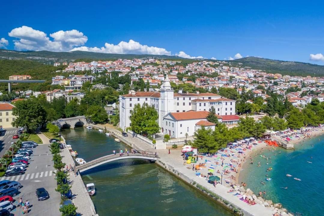 Appartement Ellity à Crikvenica Extérieur photo